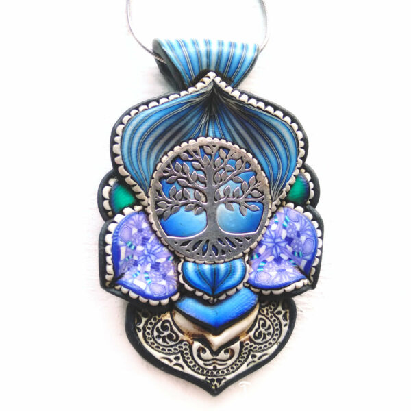 medallón colgante collar cuero arcilla polimérica flor largo artesanía handmade árbol de la vida plata azul cyan